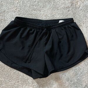 Women’s Old Navy Active shorts